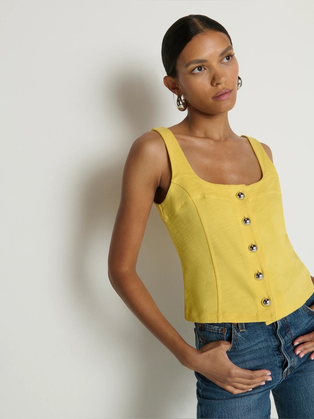 NATION LTD
BECKA TANK | SUNSHINE